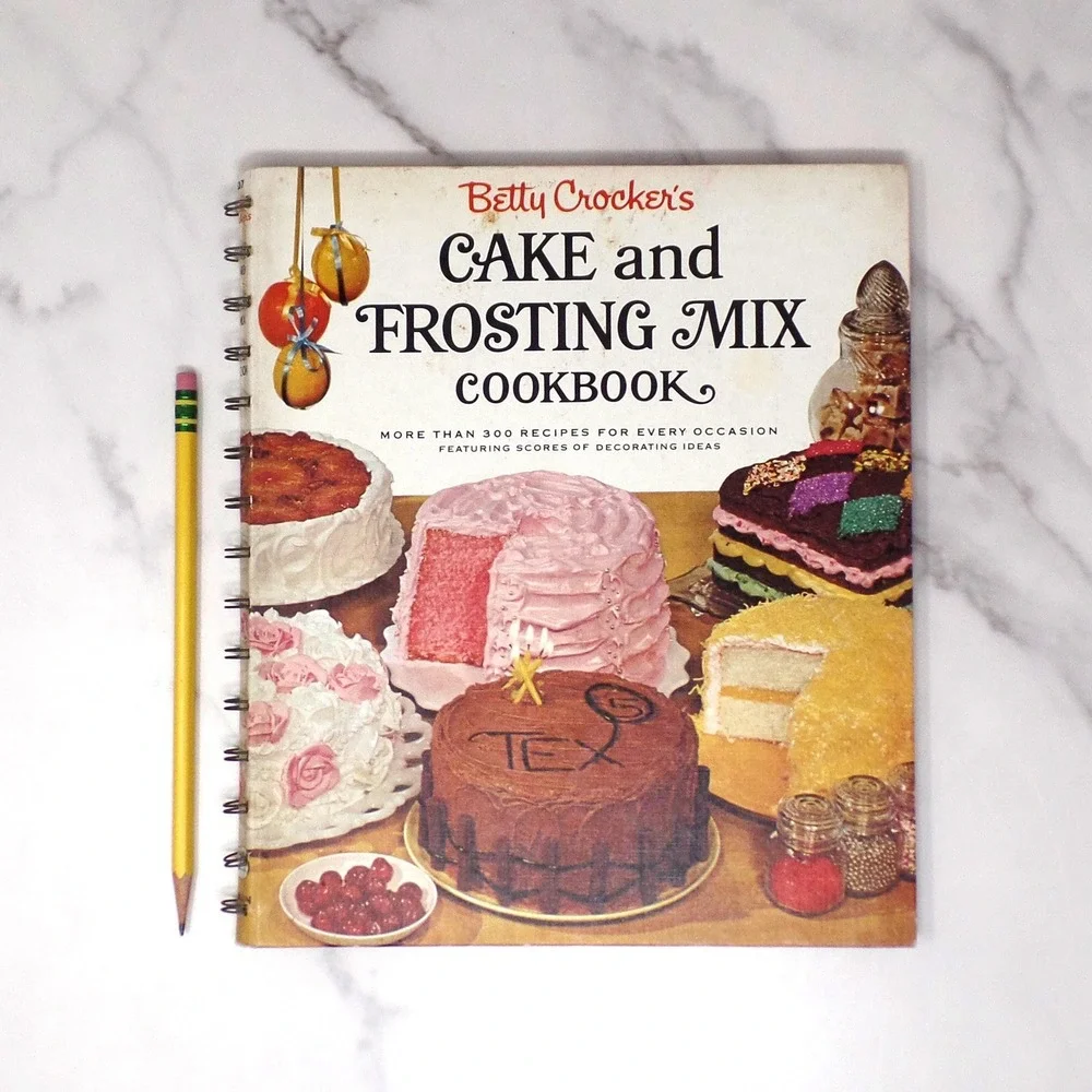 Vintage Betty Crocker's Cake and Frosting Mix Cookbook, 1st Ed - 1st Printing